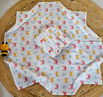 Crabby Cuddles Muslin Swaddle