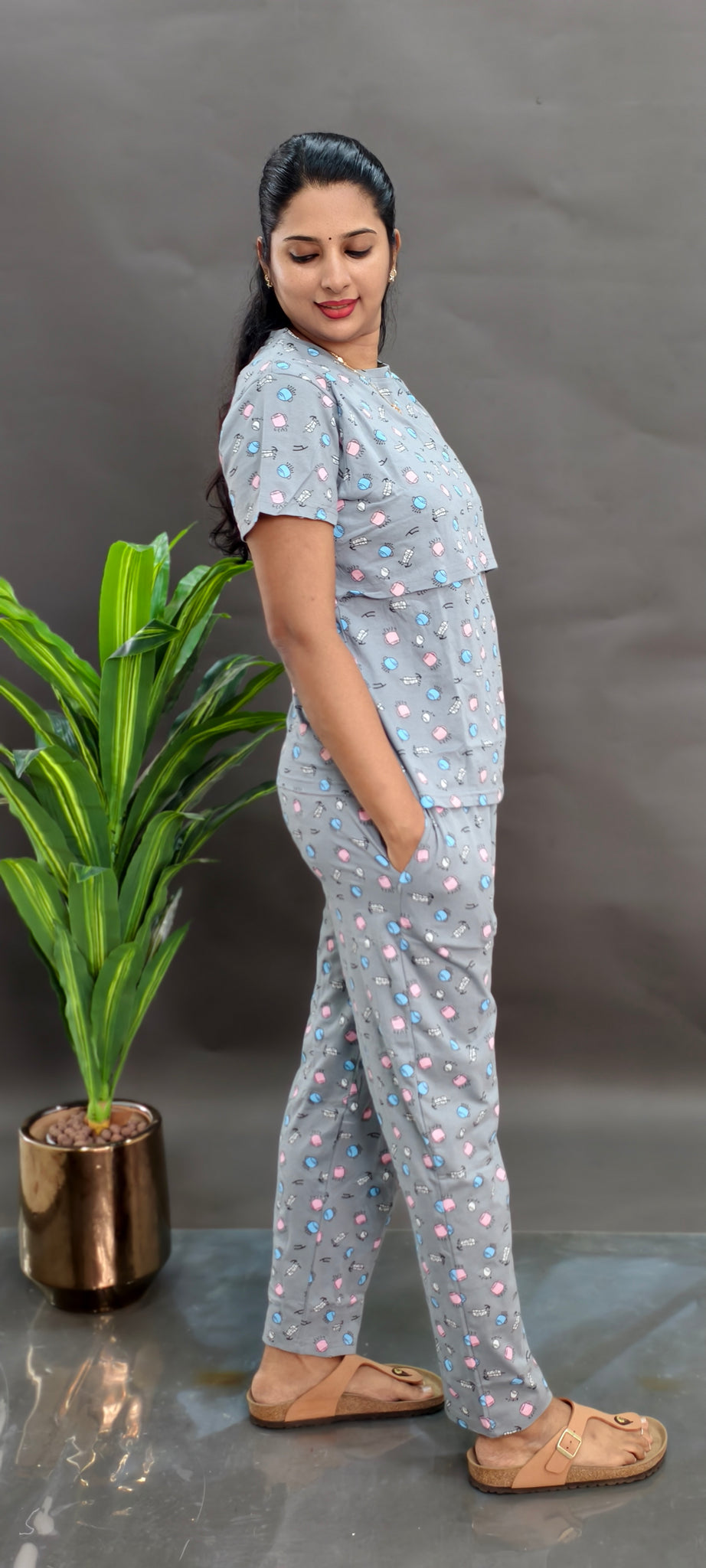 GREY CUPS | ZIPLESS MATERNITY TOP AND PANT SET | TWO-PIECE NIGHTWEAR